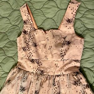 Beautiful Vaute Couture dress! A true showstopper 🦊